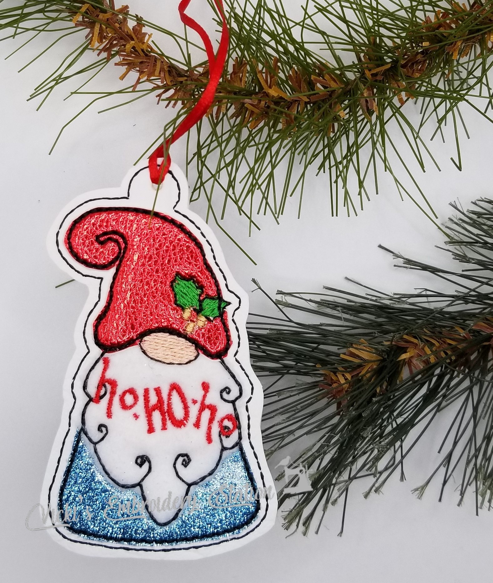Gnome HoHoHo Ornament Vinyl