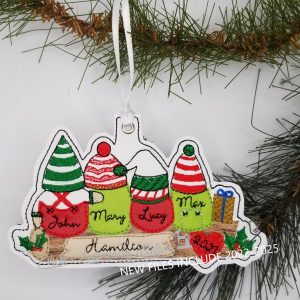 Elves on a Log Family of 4 Ornament Vinyl