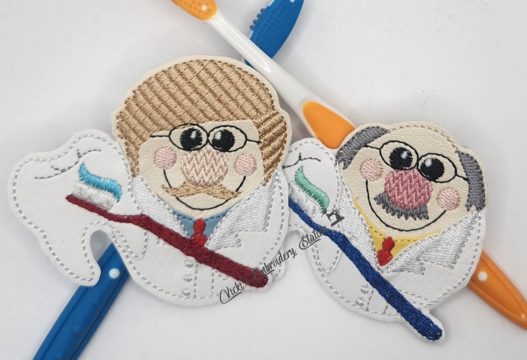 Dentist Magnet Ornament (Male)