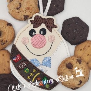 Girl Scout Brownie Magnet Ornament
