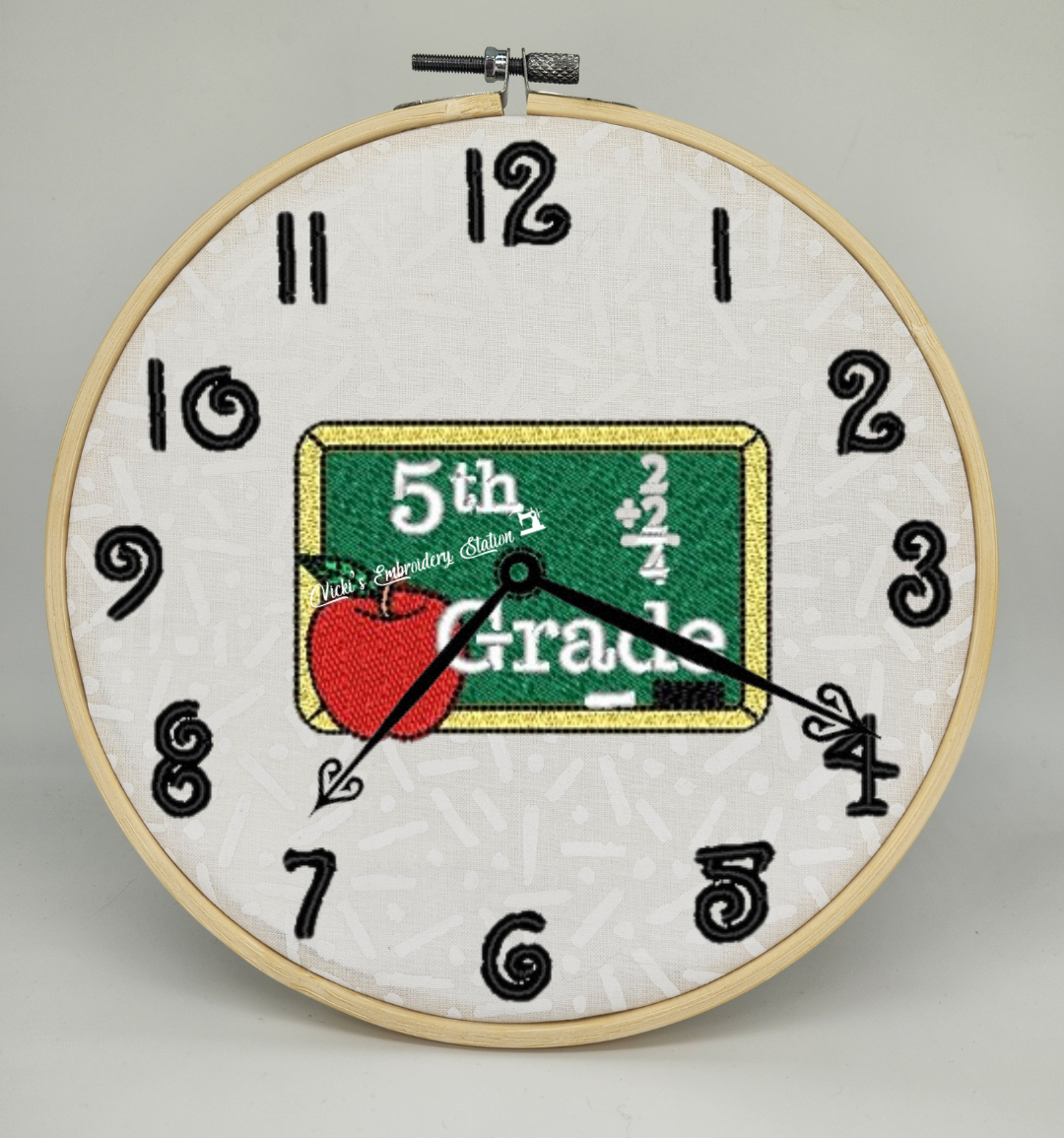 Chalkboard Clock Grades 1-6 - Image 5